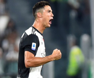 Ronaldo muốn giành... 8 Quả bóng vàng