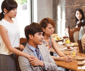 Về ra mắt lần đầu đã bị bắt rửa cả chục mâm bát, cô nàng từ chối vừa khéo lại vừa lễ phép khiến mẹ chồng tương lai giục con trai cưới vội