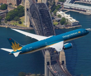 Máy bay Boeing 787 Vietnam Airlines suýt hạ cánh mà chưa bung càng?