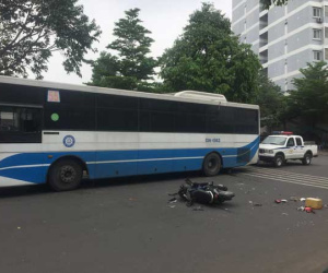 TP.HCM: Nghi đuổi theo kẻ cướp giật, nữ sinh viên 20 tuổi bị tai nạn chấn thương nặng