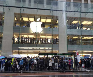 Chi 3 triệu đồng thuê người xếp hàng mua iPhone 11 tại Apple Store
