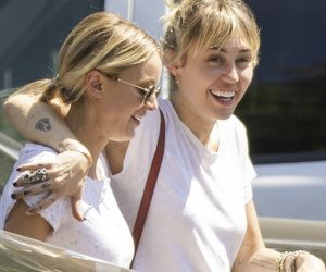 Nhanh như chớp, Miley Cyrus đã chia tay bạn gái Kaitlynn Carter chỉ sau 6 tuần hẹn hò