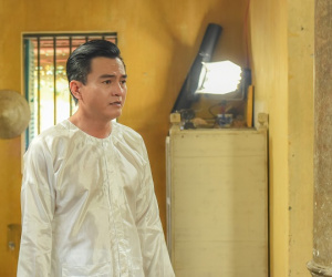 'Tiếng sét trong mưa': Đạo diễn khóc hết nước mắt trước khi phim chiếu, Nhật Kim Anh - Cao Minh Đạt không bi thảm như cái kết ở bản gốc