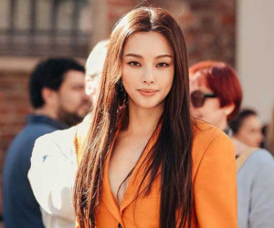 Hoa hậu đẹp nhất Hàn Quốc Honey Lee 'gây sốt' tại Milan Fashion Week
