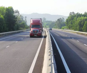Vì sao cao tốc Đà Nẵng - Quảng Ngãi vốn đầu tư 34.000 tỷ đồng nhưng cứ mưa là hỏng?