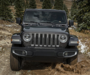 Khung sườn bị lỗi, Jeep Wrangler đối mặt với điều tra diện rộng