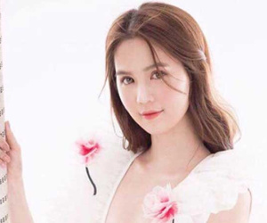Bạn trai đại gia chiều Ngọc Trinh thế nào trước nghi vấn chia tay?