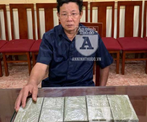Nhân thân khó tin của kẻ vận chuyển 5 bánh heroin bị bắt giữ ở bến xe Nước Ngầm