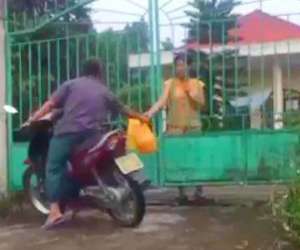 Vụ cán bộ trung tâm nhân đạo 'tuồn' quà từ thiện ra ngoài: 'Những tấm lòng thiện nguyện sẽ thấy như bị lừa'