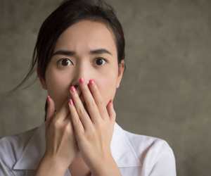 Bố mẹ chồng mở tiệc ăn mừng, vợ chồng tôi ngơ ngác với 'que thử thai 2 vạch', đến khi tìm ra thủ phạm thì cả nhà náo loạn một phen