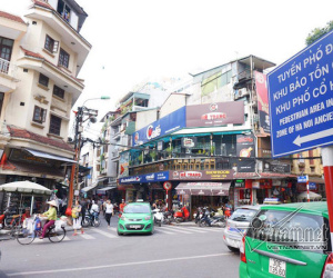 Hà Nội định cấm ô tô, xe máy quanh hồ Gươm trong 1 tháng