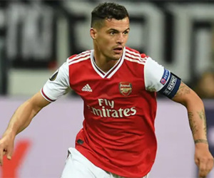 Xhaka chiến thắng cuộc bầu chọn thủ quân ở Arsenal