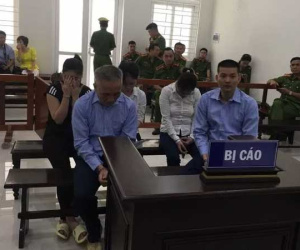 Diễn biến bất ngờ phiên tòa đầu tiên xử đường dây 'mang thai hộ'