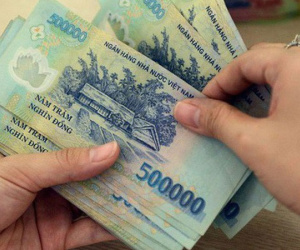 Lãi suất liên ngân hàng VND tiếp tục duy trì đà giảm
