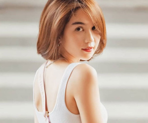 Ngọc Trinh bất ngờ tuyên bố sắp đóng cửa facebook để bình tâm đưa ra quyết định lớn trong cuộc đời