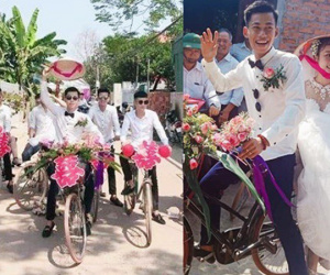 Chú rể dẫn hàng chục trai làng đạp xe đến rước vợ, phản ứng của cô dâu khiến tất cả thích thú