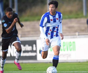 HLV Heerenveen: 'Tôi đã nhìn thấy tiềm năng của Văn Hậu'