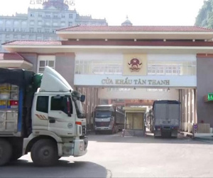 Thực hư Trung Quốc tạm dừng nhập hàng, dân buôn Việt lo sốt vó