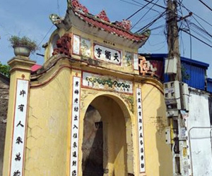 Người đo áo dài bằng mắt khiến Nam Phương hoàng hậu thán phục