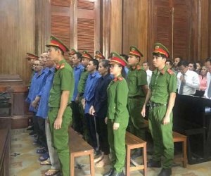 Đề nghị 6 án tử vụ mua bán 379 bánh heroin