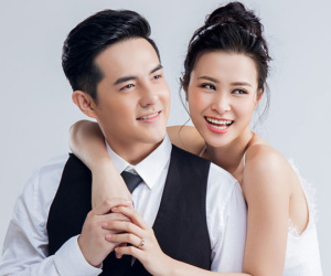 Lộ tin nhắn mời cưới của Đông Nhi và Ông Cao Thắng, hôn lễ sẽ được tổ chức vào tháng 11