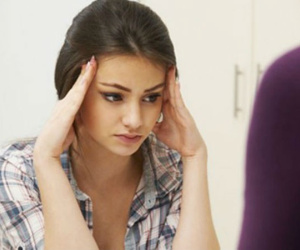 Mua cho mẹ cái áo 500 nghìn đã bị chồng mắng ngay trong siêu thị, tôi đưa ra tin nhắn ngân hàng gửi đến khiến anh nhục nhã cúi gằm mặt