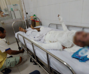 Bị vợ đuổi khỏi nhà, người chồng 23 tuổi quẫn trí mua xăng về tự thiêu khiến cơ thể bỏng nặng