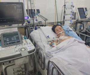 Cha vừa mất được 6 tháng, 2 đứa trẻ bơ vơ khi mẹ nhập viện nguy kịch sau cơn đau tim dữ dội