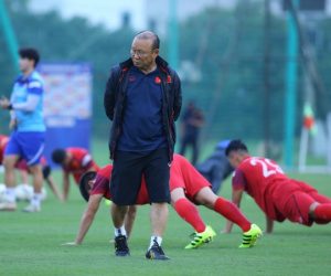 HLV Park Hang Seo: 'Công Phượng, Văn Hậu đều đang có những vấn đề'