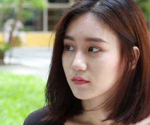 Nhìn bố chồng bưng mâm cơm ở cữ lên phòng cho con dâu, tôi bật khóc nức nở vì ân hận