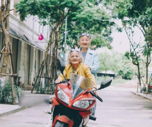 Một trung tâm dưỡng lão ở Hà Nội 'liều' xin Cục Hàng không chiếc máy bay bị bỏ quên 12 năm để hiện thực hoá ước mơ cho các cụ