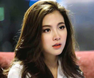 Có thai 6 tháng nhưng bụng chị dâu rất kỳ quái, khi vô tình nhìn thấy vạt áo của chị bị tốc lên, em sốc không nói thành lời