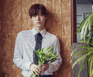 Ahn Jae Hyun lên tiếng thanh minh về bức ảnh mặc áo choàng tắm trong khách sạn - bằng chứng ngoại tình mà Goo Hye Sun công bố