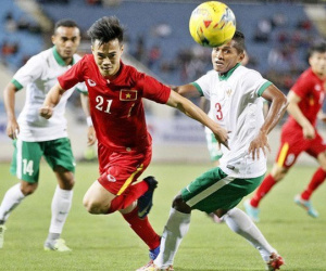 Cháy vé xem trận đội bét bảng Indonesia - Việt Nam vì vé bán 'nhỏ giọt'?