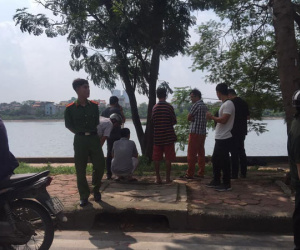 Hà Nội: Lại phát hiện một thi thể nam thanh niên nổi trên hồ Linh Đàm
