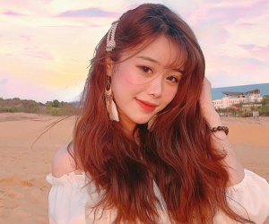 Bị chê kém thông minh và xin việc nhờ hậu thuẫn chỉ vì không biết xem đồng hồ, bạn gái Văn Toàn thẳng thắn đáp trả