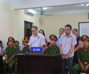 Sáng nay 14-10, triệu tập gần 200 người tới toà xử vụ gian lận điểm thi ở Hà Giang