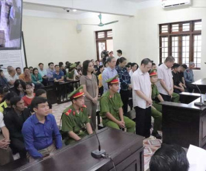 Vụ gian lận điểm thi Hà Giang: 19 người bất tuân lệnh tòa