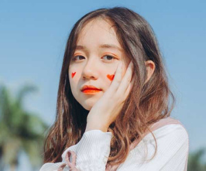 Danh tính nữ sinh gây chú ý trong hoạt động tình nguyện: 'Chiều cao vượt trội khiến em e ngại'