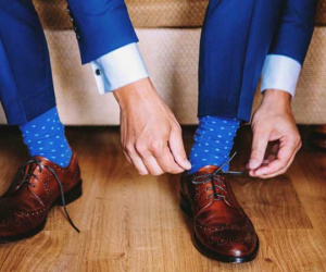 Tưởng chọn mua tất cho chồng là dễ hóa ra cũng lắm nhiêu khê