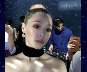 Nhìn lại loạt khoảnh khắc thời trang, beauty thần thánh của Sulli lại càng thương mỹ nhân có 1 không 2 này