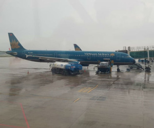 Máy bay của Vietnam Airlines 2 lần hạ cánh xuống Sân bay Đà Nẵng không được