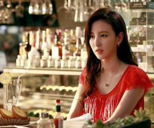 Vợ nuốt cay đắng 'tác hợp' cho chồng với bồ vào nhà nghỉ, còn mình thư thả ôm trọn 50 cây vàng và sổ tiết kiệm một đi không trở lại