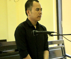 'Nghịch tử' đẩy mẹ ruột ngã tử vong