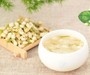 Mùa thu uống 2 loại nước, ăn 3 loại thực phẩm và làm 4 việc để tiêu diệt bệnh tật, cơ thể khỏe mạnh