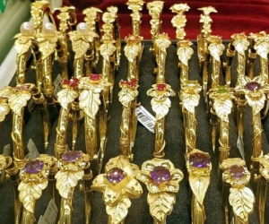 Giá vàng SJC tiếp tục giảm nhẹ