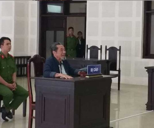 Cụ ông 83 tuổi lãnh án vì giả thông báo của lãnh đạo Đà Nẵng