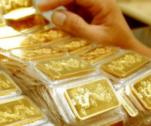 Giá vàng hôm nay 17/10, thông tin bất ngờ từ Mỹ, vàng tăng trở lại