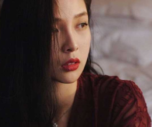 Nửa đêm tới nhà thăm chồng sắp cưới, thấy bóng lưng lạ trên giường tôi lập tức hủy hôn