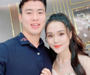 Dàn cầu thủ Việt tặng quà 20/10 cho 'nửa kia': Không là trang sức thì cũng là iPhone 11
